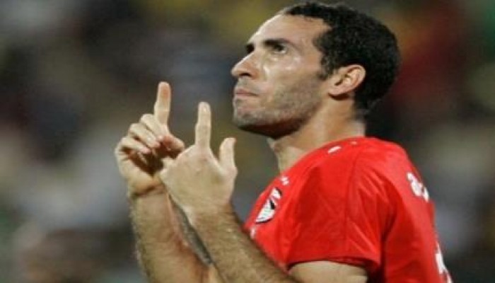 أبو تريكة يقاطع مسرحية انتخابات "رئاسة الدم"