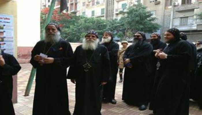 المسيحيون وكبار السن مفتاح الانقلاب في مصر
