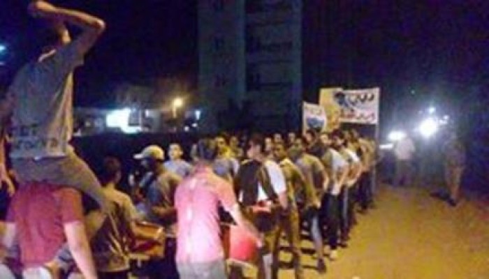 ألتراس نهضاوي بالسنطة يحاصرون شرطة الانقلاب ويحررون زميلهم