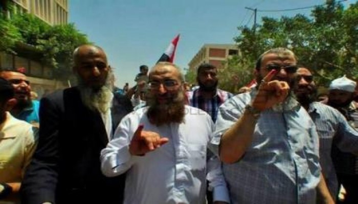 الدكتور محمد عباس يكتب : فض البكارة