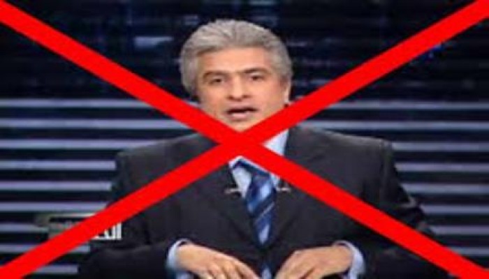 بالفيديو..الإبراشى ينفعل على فريق الإعداد لعرضهم لجان فارغة من الناخبين