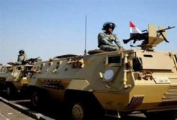 انفلات امني شديد بسيناء وسطو مسلح على سيارة بالعريش بسبب انشغال العسكر بالسياسة