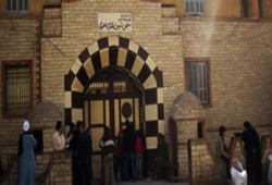 أخو أحد المعتقلين بسجن شبين الكوم "قوات الأمن ضربت المعتقلين بقوة داخل الزنازين"