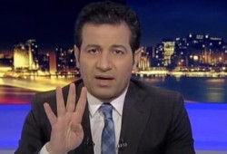 أيمن عزام : غلبني الحزن فوجدت ذاهبه في كتاب الله
