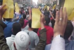 مسيرة حماسية لثوار المحلة للتأكيد على شرعية الرئيس مرسي (فيديو)