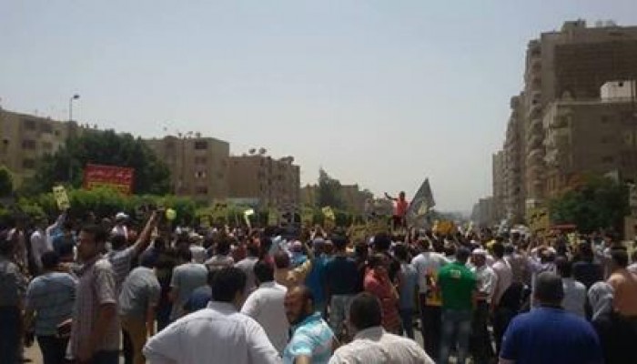 أحرار مدينة نصر ينتفضزن ضد الخائن ضمن فعاليات جمعة "تقدموا ننتصر"