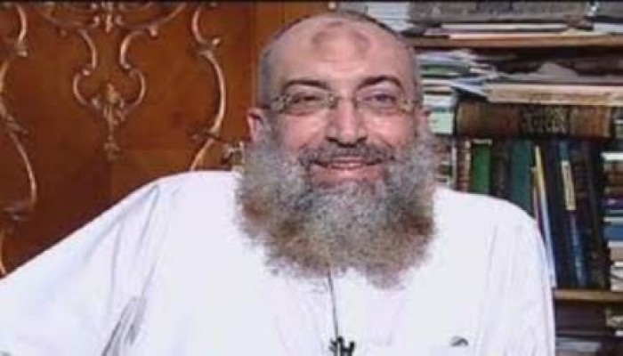 بعد استماتته فى إنجاحه ..سقوط محلل الانقلاب