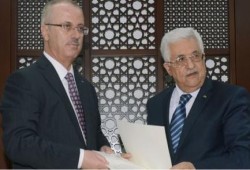 وسط اعتراضات من حماس .. الحكومة الفلسطينية تؤدي اليمين الاثنين