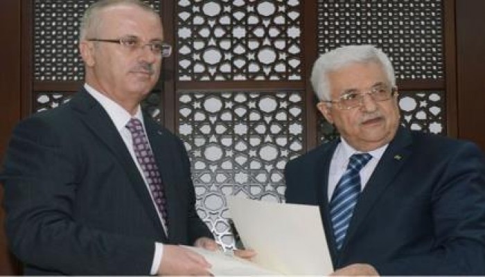 وسط اعتراضات من حماس .. الحكومة الفلسطينية تؤدي اليمين الاثنين
