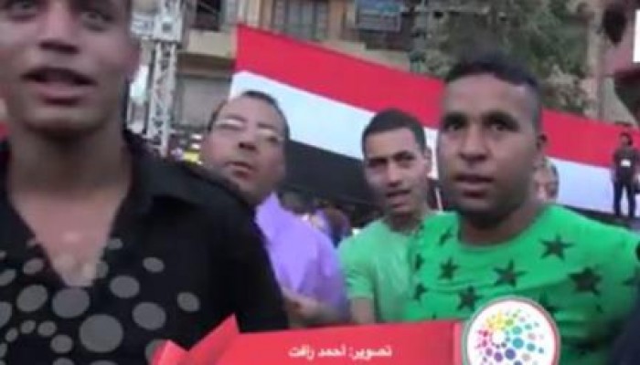 جنود أمن مركزي بزي مدني - تحرش جماعي - مشاجرات، في احتفالية أنصار العـ** بالتحرير (فيديو)