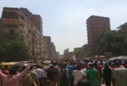 أحرار شبرا الخيمة يؤكدون شرعية الرئيس مرسي ويرفضون الخائن في جمعة "العسكر فاكرينها تكية"