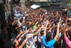 حشود الثوار تنتفض في الفيوم اليوم في جمعة "العسكر فاكرينها تكية"
