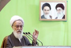 خطيب الشيعة في إيران يهنئ المجرم بشار بفوزه في الانتخابات