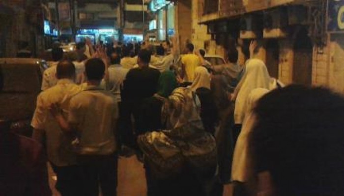 بالصور : ثوار الاسكندرية يخرجون في مسيرة حاشدة ضد الانقلاب علي الكورنيش