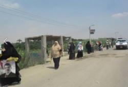 ثوار فايد يهتفون:مهما تعمل بردو يا سيسى لسة المرسى هو رئيسى