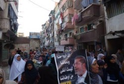 بالصور : تزامنا مع خطاب قائد الانقلاب منطقة الرمل بالاسكندرية تعلنها مدوية.. #مرسي_رئيسي