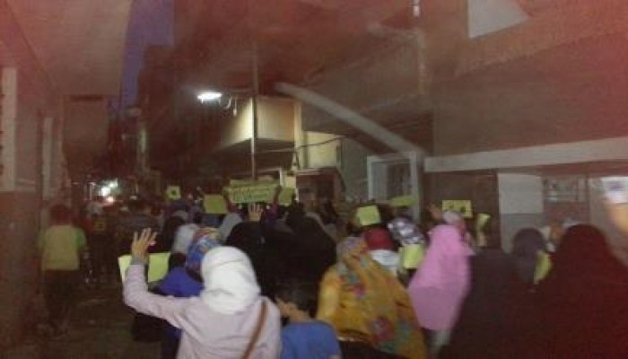 المنيا - بالصور : ثوار مدينة ملوي ينظمون مسيرة ليلية حاشدة ضد الانقلاب