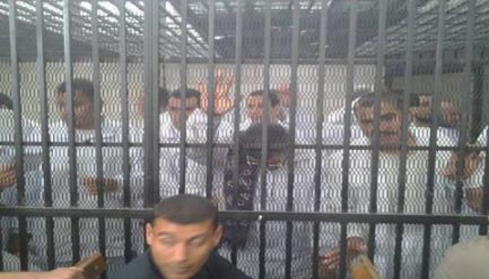 أسوان إخلاء سبيل 14 من رافضي الانقلاب