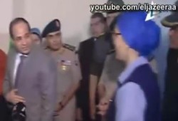 الع#ص يسأل: "فين الدادة اللى هنا".. وممرضة برتبة عميد ترد: "انا رئيسة هيئة تمريض" (فيديو)