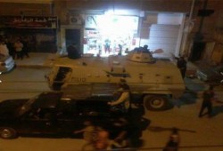 حملة مزودة بالمدرعات تداهم محلات العشرينى بالإسماعيلية والبائعون يهتفون :الداخلية بلطجية