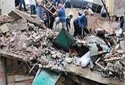وفاة شخص جراء انهيار جزئي لاحد العقارات بوسط الاسكندرية