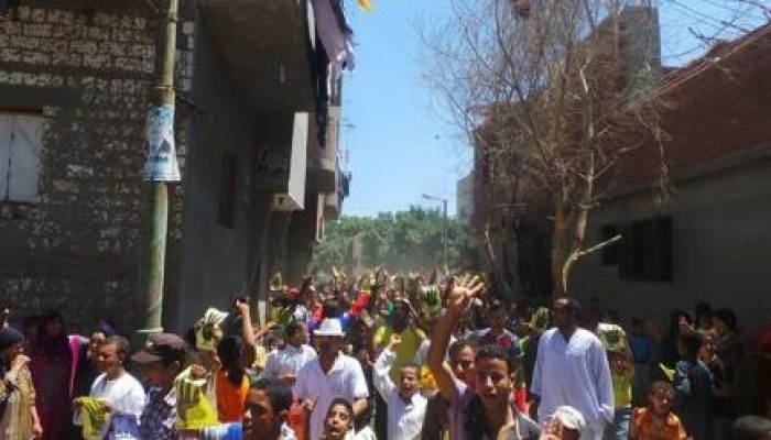 مسيرة حاشدة بإحدى قرى سمالوط المنيا  في جمعة "الحرية لمصر"