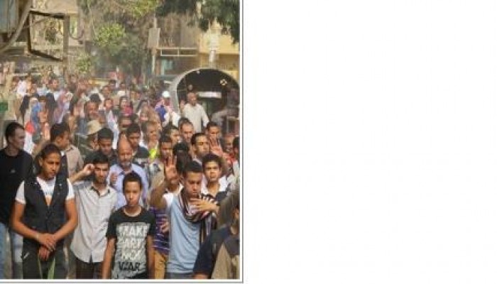 بالفيديو تظاهر الثوار أمام الحرس الجمهوري