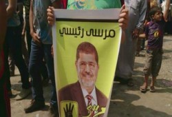 بالفيديو  متصل يعلن تنازله عن الجنسية المصرية في وجه _علي جمعه_ والمذيع يغلق الهاتف