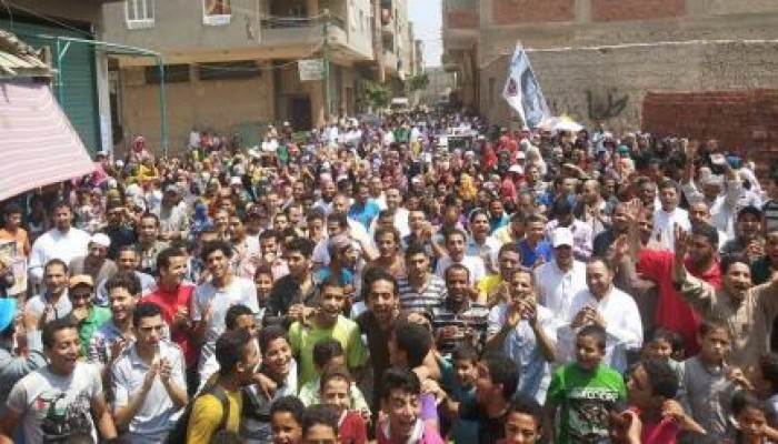 الجيزة - بالصور : مشهد رائع ثوار ناهيا في مسيرة حاشدة ضد الانقلاب و يتحدون السيسي وبلطجيته