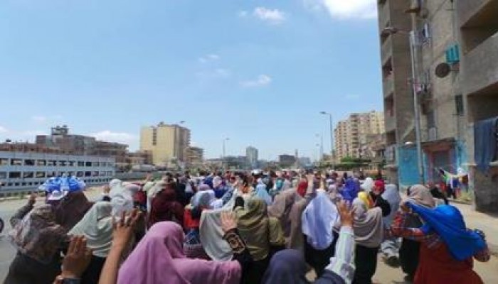 البحيرة - بالصور : كفر الدوار تخرج لتهتف ضد الانقلاب و الثوار يختتمون مسيرتهم في سلام