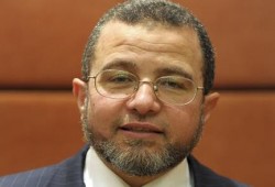 هشام قنديل لزوجته " اخشوشنوا فإن النعمة لا تدوم "