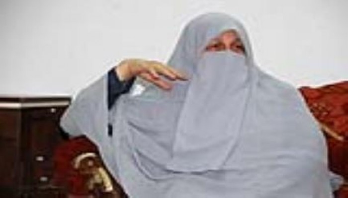 أم الزهراء عزه توفيق ... تعلق علي التحفظ على محلات زاد وسعودى