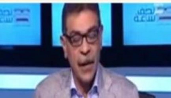 "الحرب على الإسلام" الفاجر العلماني جمال فهمي:أنا قرفان من انتشار ورقة هل صليت على النبي