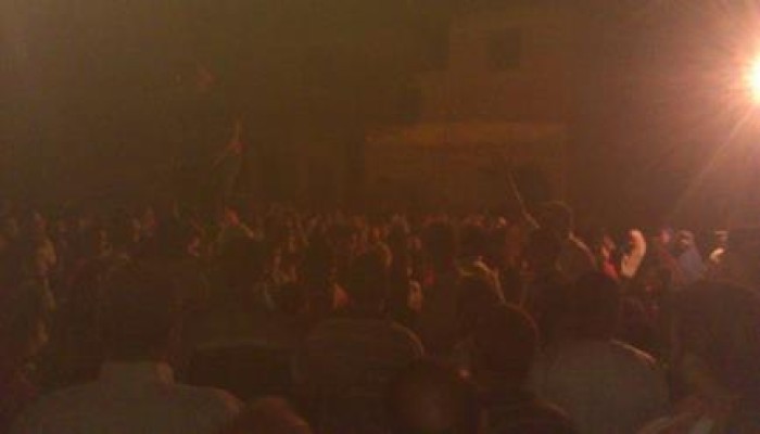 دمياط - بالصور : وقفة ليلية حاشدة لثوار البصارطة بدمياط
