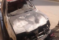 مجهولون يشعلون النيران فى سيارة ضابط أثناء توقفها بالمحلة