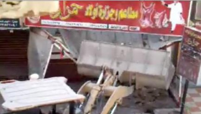 الإسماعيلية.. ضباط شرطة لأحد أنصار السيسى: «إنتو شعب وسخ ومالكوش غير الحزمة»