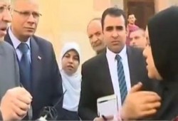 بالفيديو : عاملة للوزير"مبتدنيش حقى وعايزني أشتغل من الساعة 7"