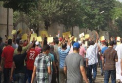 "الصلاة على النبي الأعظم" تتصدر هتافات ثوار المعادي