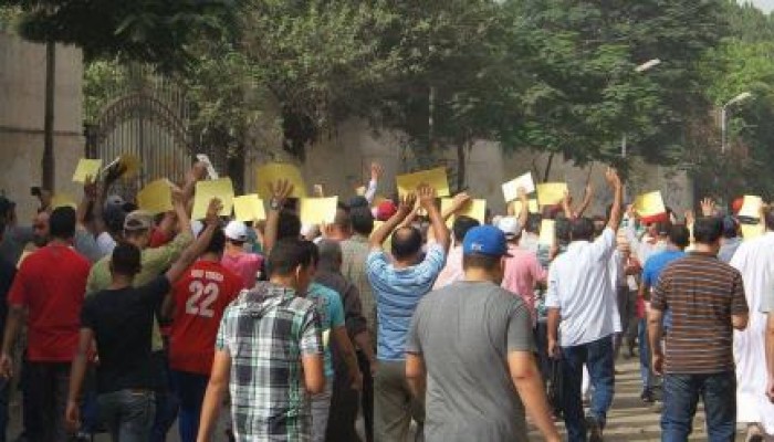 "الصلاة على النبي الأعظم" تتصدر هتافات ثوار المعادي