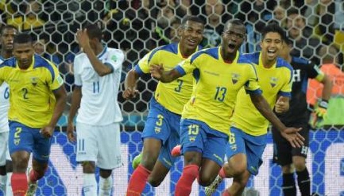 الإكوادور تنتصر على الهندوراس 2-1 في لقاء الأهداف الملغية