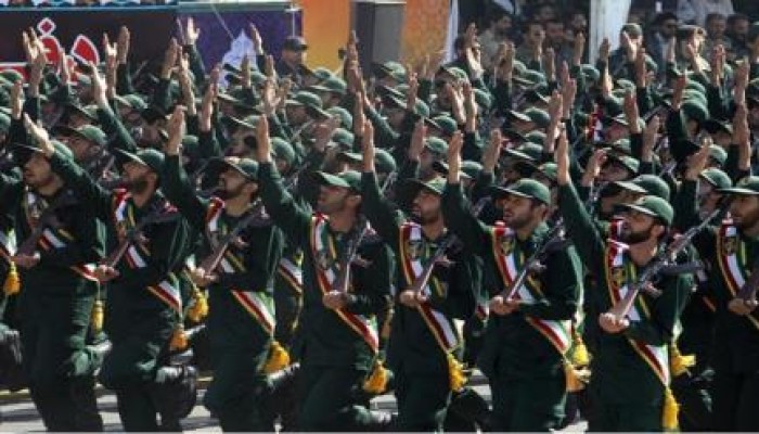 إيران ترسل حرسا ثوريا إلى العراق لمساندة الشيعي المالكي في قتل المسلمين السنة
