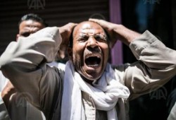 ننشر بالصور:امتزاج الصراخ والعويل بالتكبير والتهليل بين أهالي الثوارالمحكوم عليهم بالإعدام