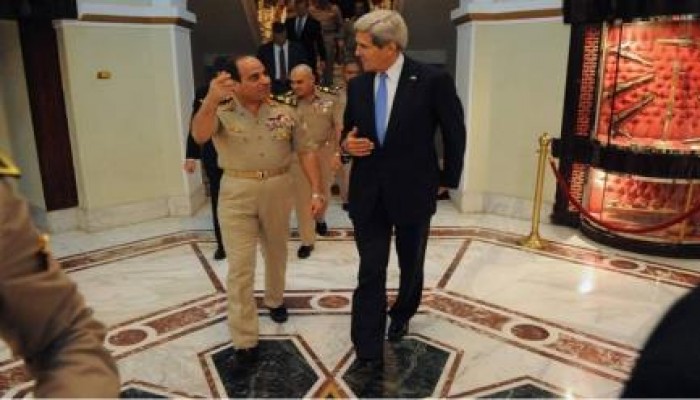 لإتمام " زواجهم " كيري في القاهرة الأحد للقاء السيسي