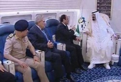 التحالف: لقاء العاهل السعودي بالسيسي على متن الطائرة مهين