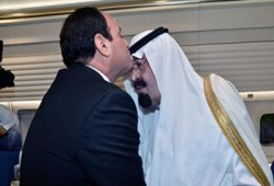 فيديو.. تقرير نارى من "الجزيرة" عن فضيحة إهانة ملك السعودية للسيسى فى الطائرة