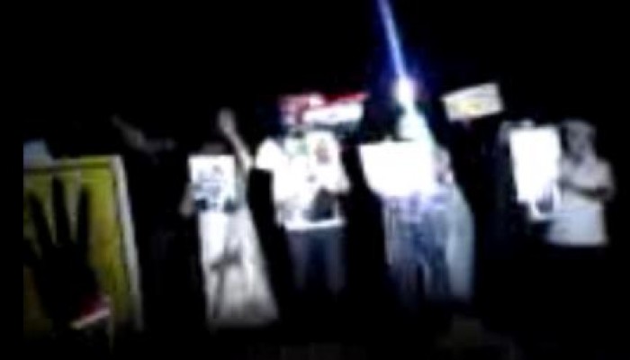 وقفة حاشدة بـ بئرالعبد تنديداً بأحكام قضاة العسكر