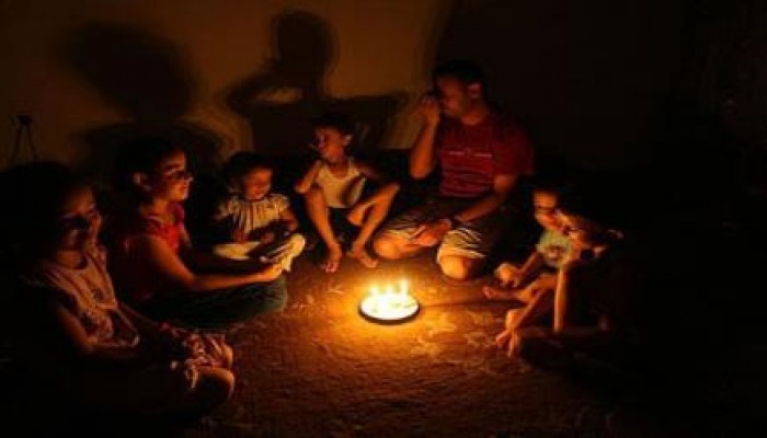 على أعتاب رمضان: الظلام يتجاوز الخطوط الحمراء
