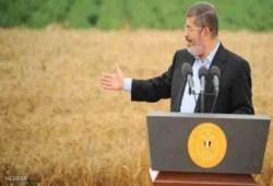 مرسي وعوده اقتربا من تحقيق الاكتفاء الذاتي أما الانقلاب انخفاض 400 ألف طن فى إنتاج القمح !