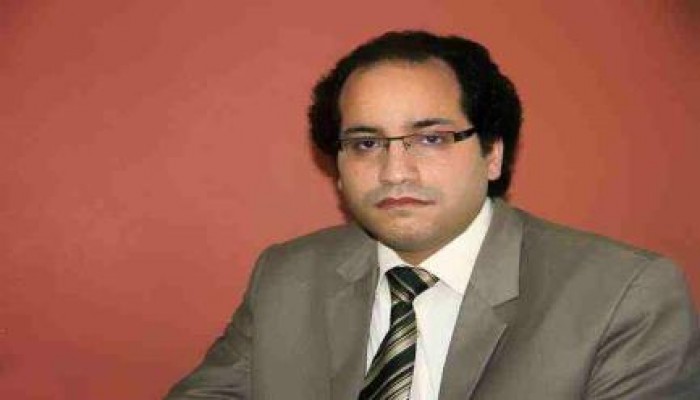 القباني : خطاب السيسي تمهيد لرفع الدعم .. وعليه الرحيل