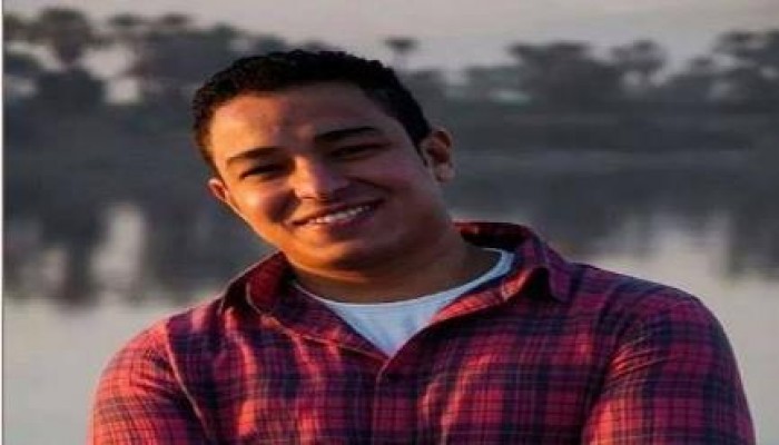 ضابط شرطة برتبة بلطجي يعتدي على مريض قلب بقطار أسوان